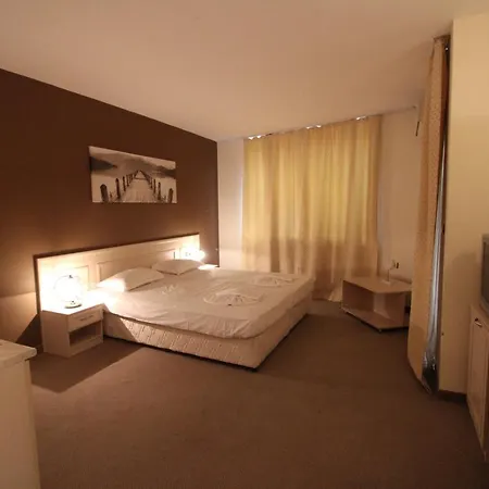 Menada Avalon Daire *